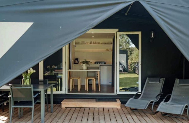 Want a unique camping experience? Then choose to stay in a Coco Sweet: it's not a tent, it's not a caravan, but it's very cosy!