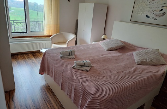 Two Bedroom Apartment Booky 2