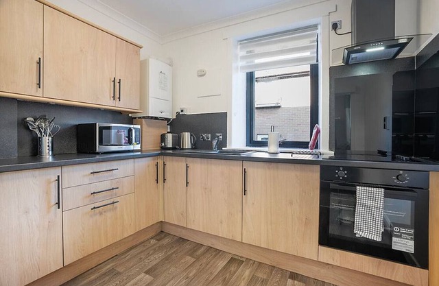 Hilton Road Apartment