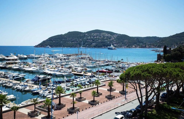4P34 Seafront, 4/5 rooms, panoramic sea view