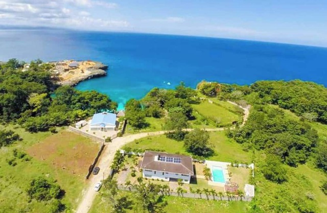 Natural Pool Villa perfect for families