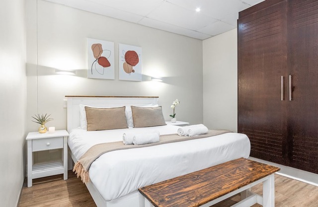 Eden On The Bay 67B - Studio Apartment, Sleeps 2