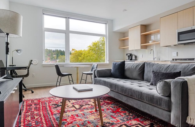 Blueground | Downtown, rooftop, nr Park