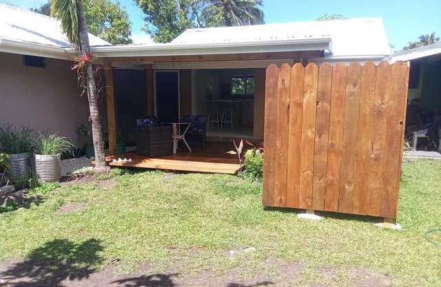 Live as a local. Easy Access: Vilis, KAPS, Turangi Eatery, & Bus Routes Nearby!"