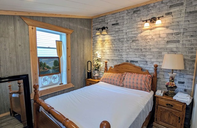 Peacefully elegant 3-bedroom/1 Bathroom house in Sault Ste. Marie