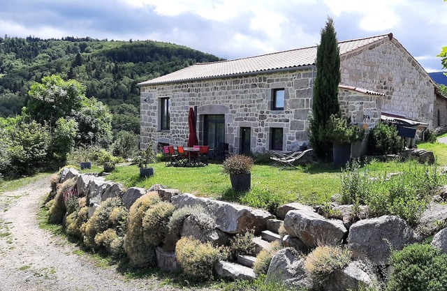 Holiday Home 'La Clé Des Champs' with Mountain View, Private Terrace and Wi-Fi