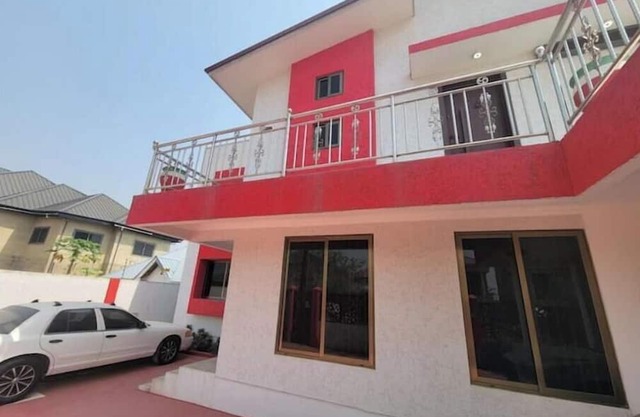 2 Bedroom Exctv Home @Sapeiman