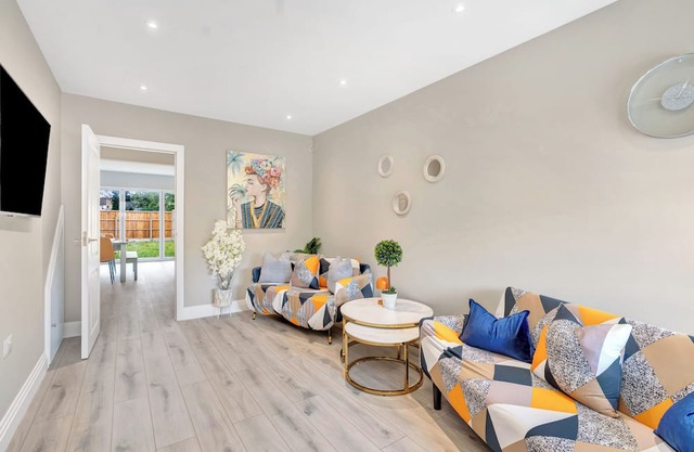 Modern Luxury 5 minutes from Heathrow Airport