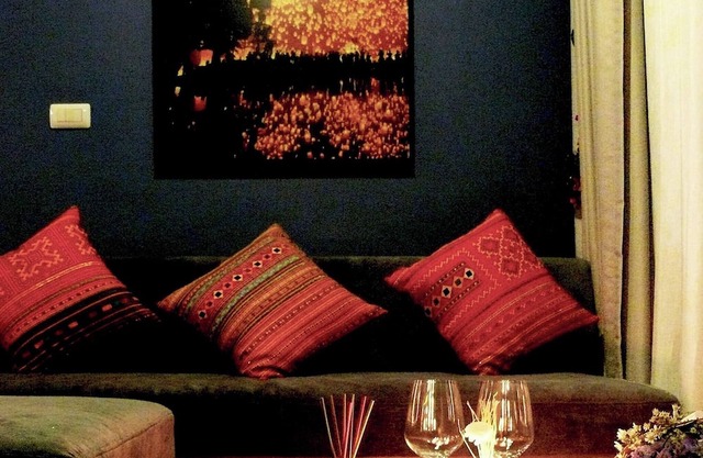 2BR STYLE COMFORT2mins walk to Chiang Mai Fest