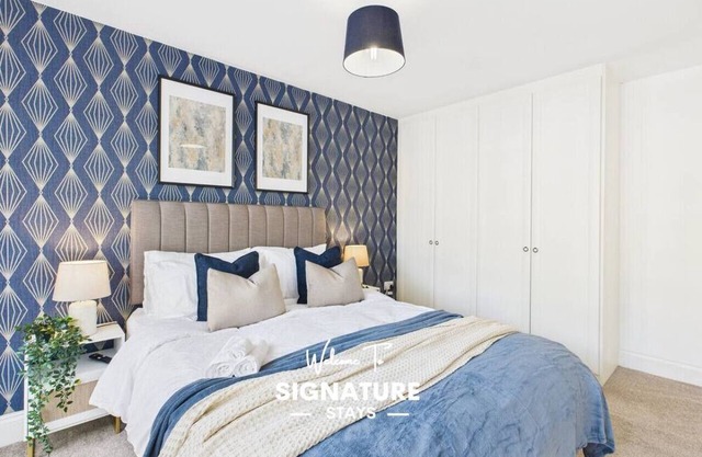 *New* | No1 Saxon Way | Gym | Pool & Spa