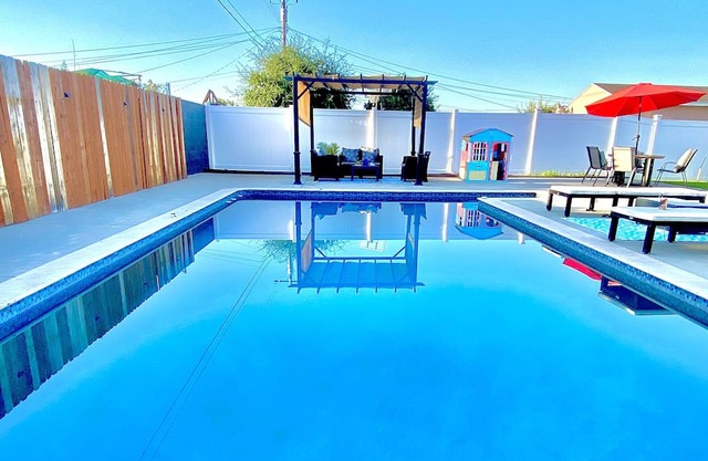 " Beautiful Pool Home"