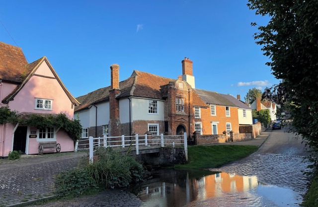 Beautifully restored historic landmark property in idyllic Suffolk village