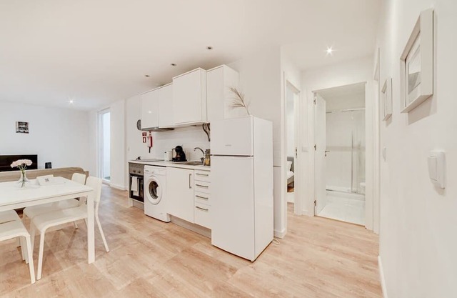 Intimate & Modern in the Center of Lisbon w/Patio