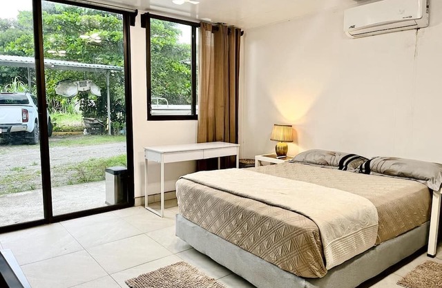 Charming 1-bedroom apartment with AC, WiFi on beautiful Playa Blanca