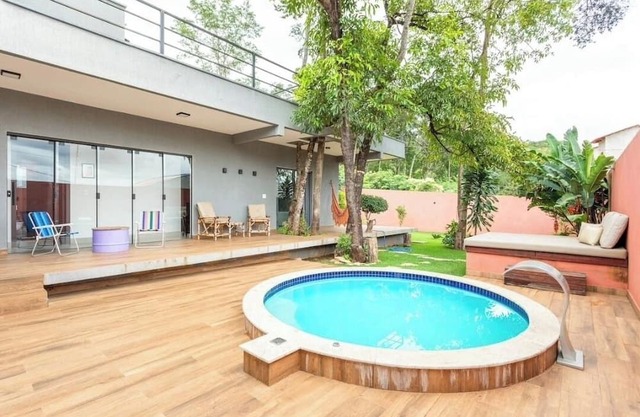 Little house in the woods in Pirenópolis, 1km from the historic center, in the city.