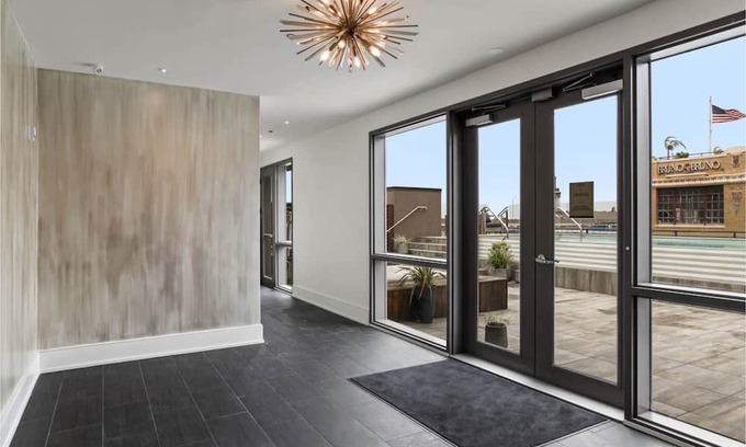 Central Business District House | Discover Roami at The Brandywine: Pool, Spa & Pet Friendly
