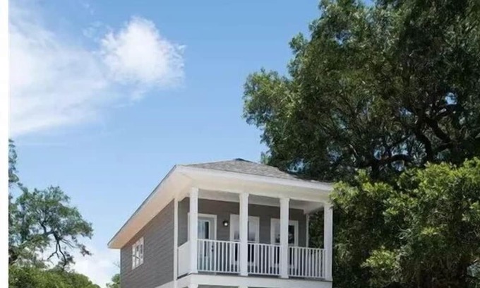 Sanders Beach House | Ideal Family Retreat with Kitchen and Child-Friendly Amenities