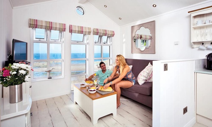 Hele Cabin | 1 bedroom accommodation in Hele Bay, Ilfracombe