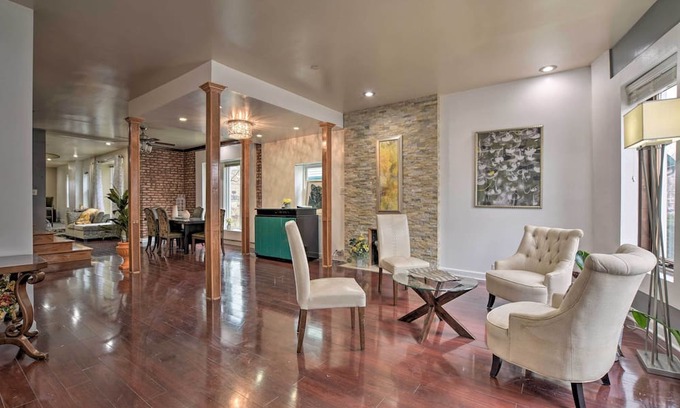 North Kenwood House | Historic Chicago Home < 1 Mi to Lake Michigan