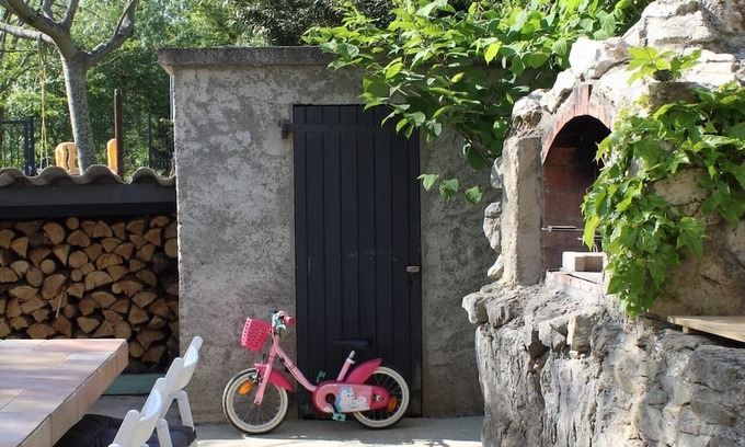 Villeneuve-Minervois House | Discover Le Moulin du Plo du Roy: Family & Pet Friendly Retreat