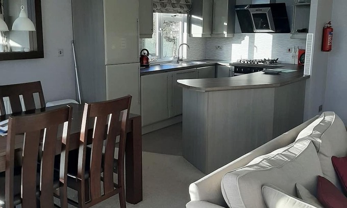 Gisleham Cabin | 2 bedroom accommodation in Lowestoft