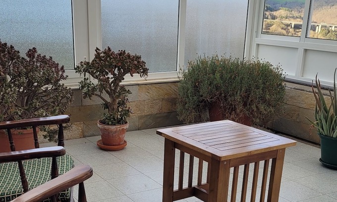 Becerrea Condo | SMALL APARTMENT WITH GREAT VIEWS