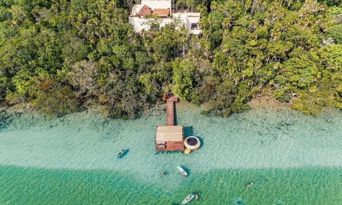 Buenavista House | Casa Lole: Enjoy a Private Pier with Free Kayaks & Paddle