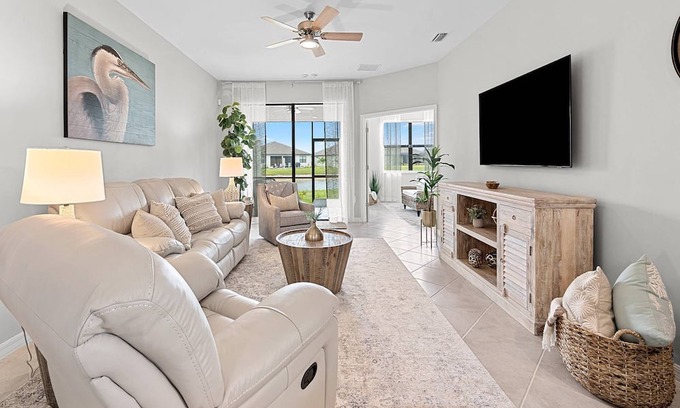 Port Charlotte House | Modern Bonito Way Retreat: Ideal for Fishing and Families