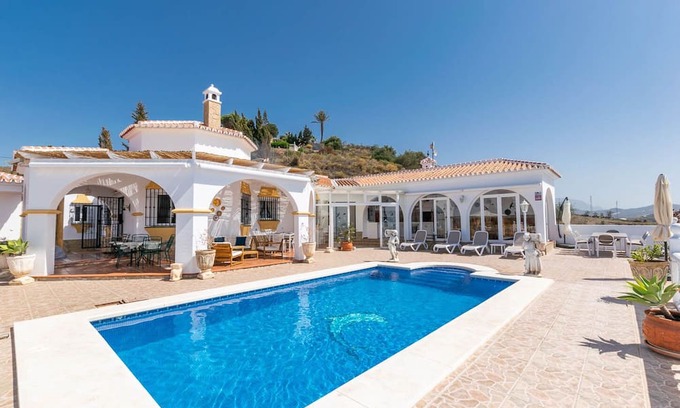 Torrox Villa | Villa Lena Del Sol: Sea View & Wi-Fi for Family Comfort