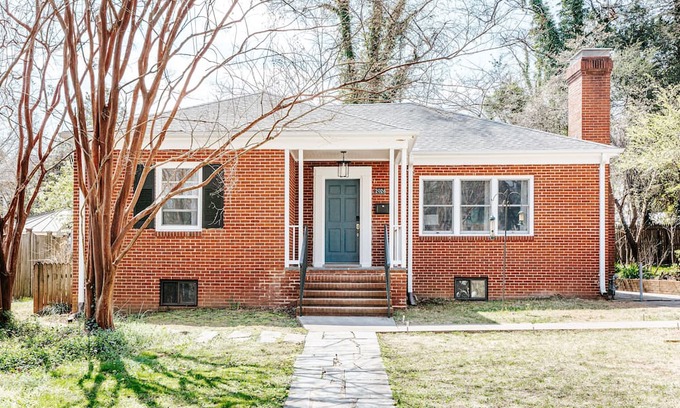 Lewis Mountain House | New Lewis Mtn Retreat: Walk to UVA with Hot Tub & More