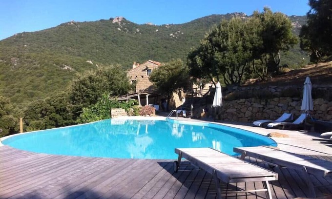 Olmeto House | Back to the origins "Luxury in full maquis".