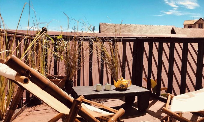 Andohalo House | Cozy Getaway for Two in Antananarivo with Spa & Breakfast