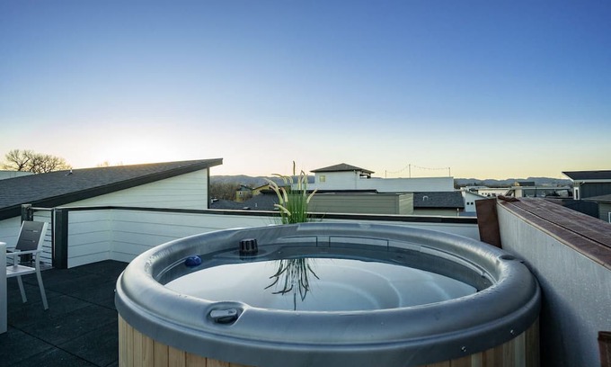 Old Town North House | Downtown Views Deluxe Guesthouse + Rooftop Spa!