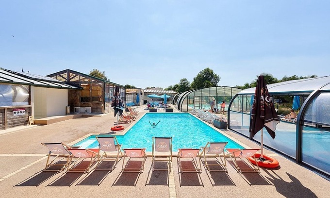 Saint-Julien-des-Landes Ski Chalet | Outstanding 10/10 Rated Villatent at La Bretonnière Camping