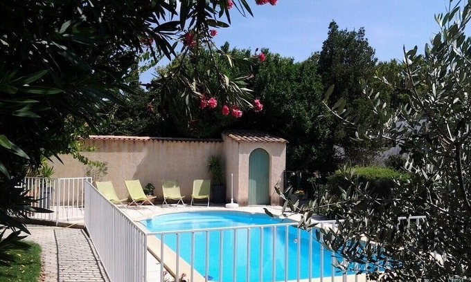 Rognonas Villa | Ideal Villa Near Avignon with Private Pool and Garden Oasis