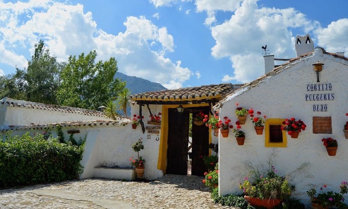 Alfarnatejo House | Holiday house Alfarnatejo for 1 - 10 persons with 5 bedrooms - Holiday home