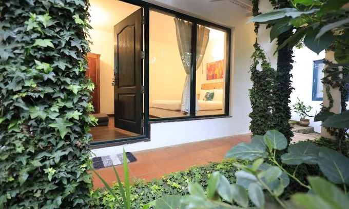 Ooty Bed & Breakfast | The Tamarillo