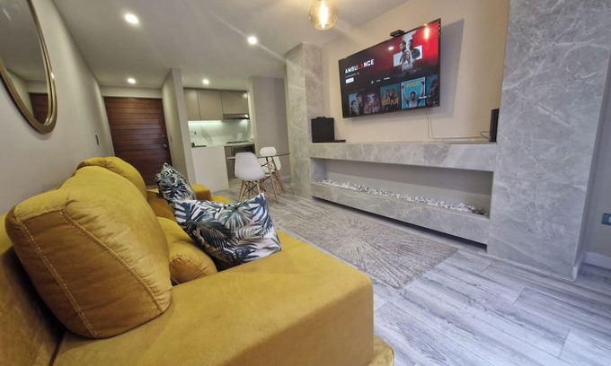Chico Norte III Apartment | Warm fireplace and Patio - Smart TV
