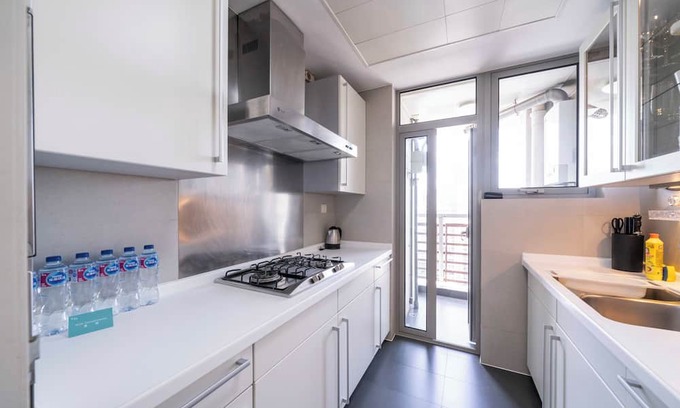 Xujiahui Bed & Breakfast | Tyms Family 3BR 2BA Apt Xuhui Center