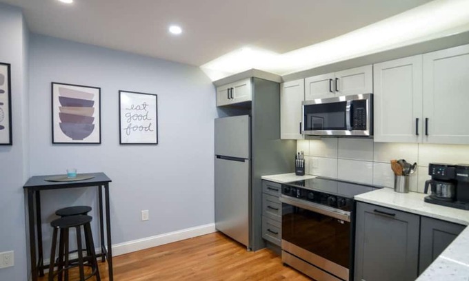 Stoneham House | Enchanting Hidden Door Escape