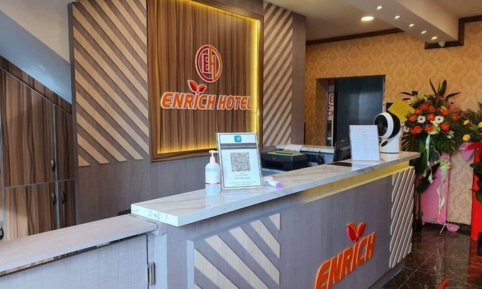 Ijok Hotel | Enrich Hotel Puncak Alam by uBook