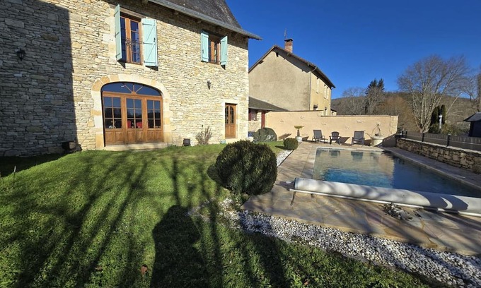 Coly Cottage | Gite Coly-Saint-Amand, 3 bedrooms, 6 persons