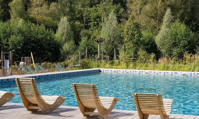 Maubray Villa | Belvilla Grand Mansion in Calm Locale