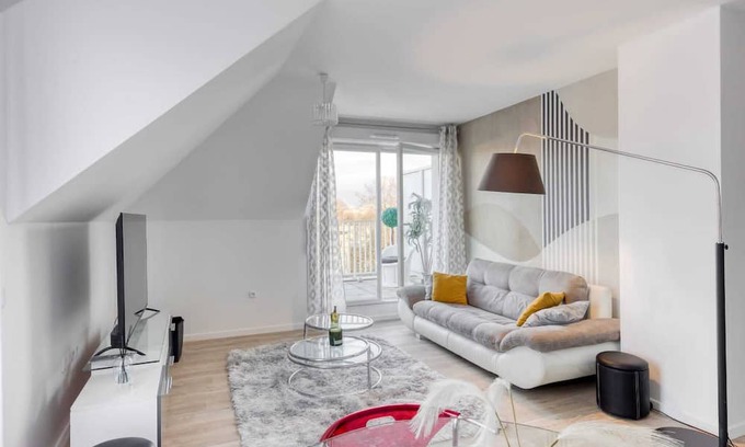 Bobigny Apartment | Spacieux F4 à Bobigny – Confort Moderne et Proximité des Transports en Communn