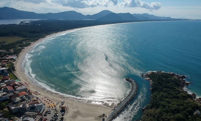 Barra da Lagoa House | Estação Sol e Lua BEIRA MAR - Bangalô Pé na Areia