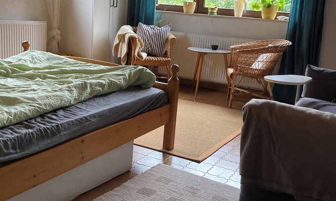 Herbrechtingen House | Quiet vacation apartment in the countryside. Ideal for hikers and bikers. Garden included