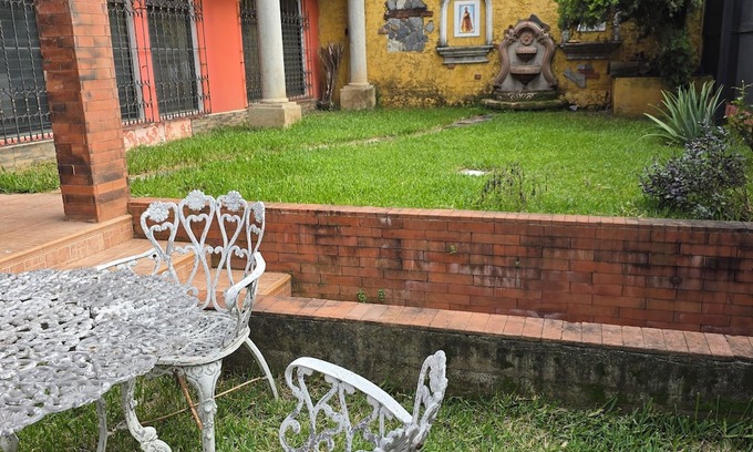 Zona 13 House | Charming bedroom at 3 minutes from the Guatemala city airport.