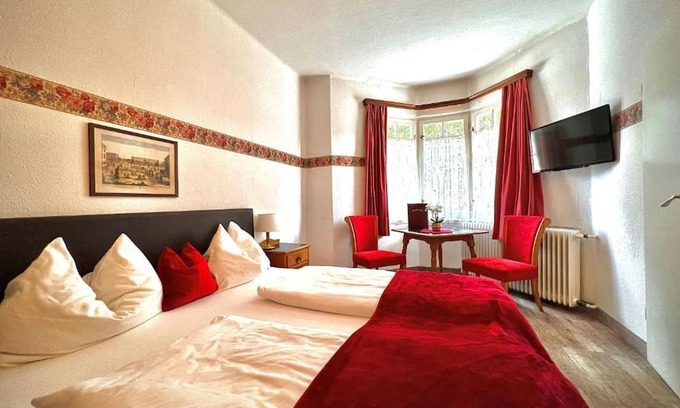 Patsch House | Triple room for 5 nights or more - Hotel Grünwalderhof