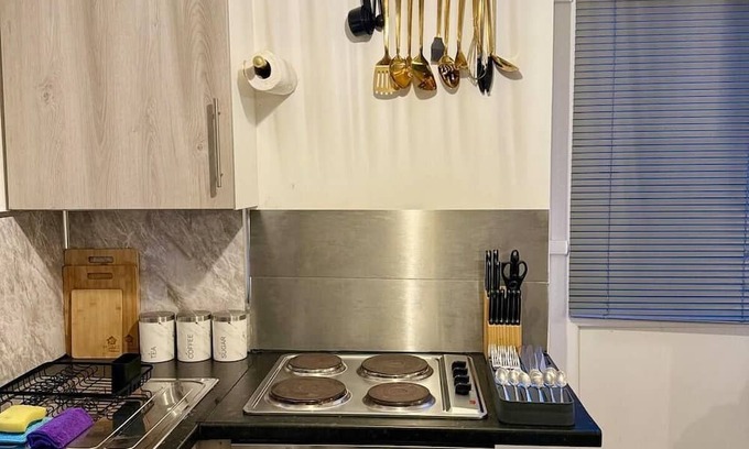 Seisdon Apartment | Luxury Studio Apartment Birmingham