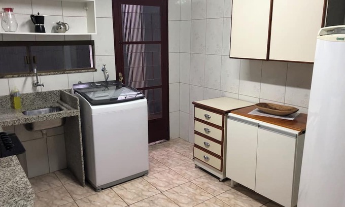 Foz do Iguacu City Centre House | 2-bedroom house in fabulous Vila Itajuba with WiFi, AC